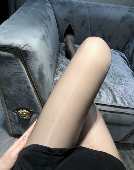 丈夫不在家的下午时光